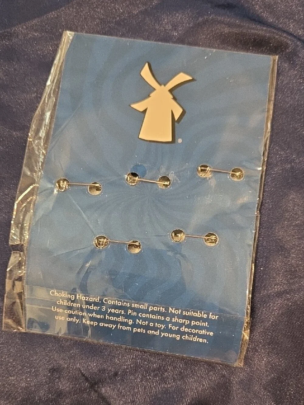 Dutch Bros pin set